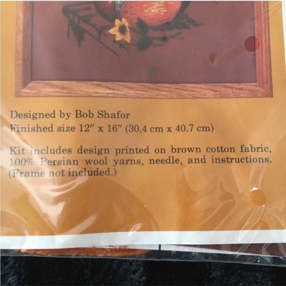 THE CREATIVE CIRCLE Wooden Decoy Embroidery Kit Wall Hanging - Picture 4 of 6